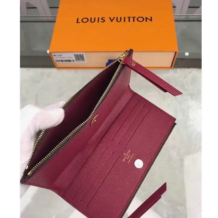 Fashionrepsfam ru 19T1L0147 LV Bags 0506